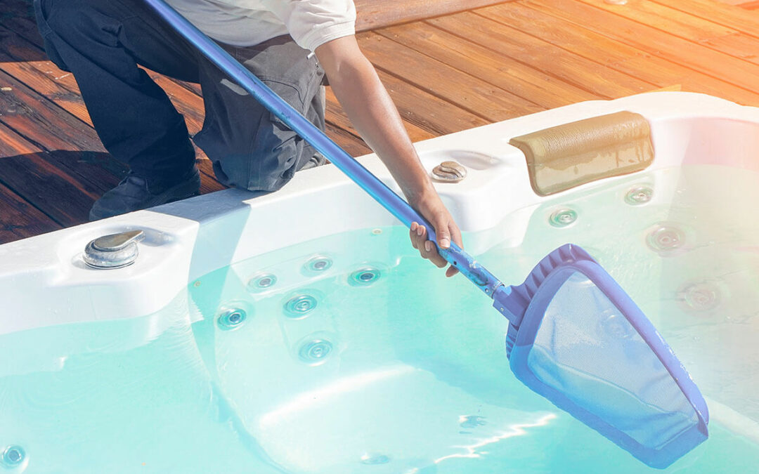 Pool cleaner during his work