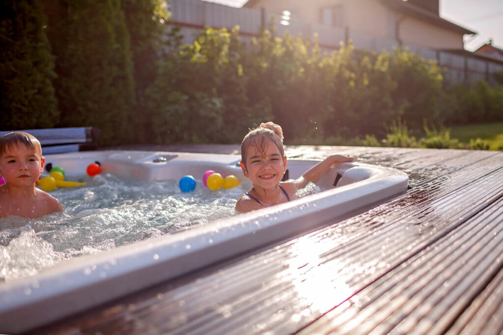 kids in bathtub